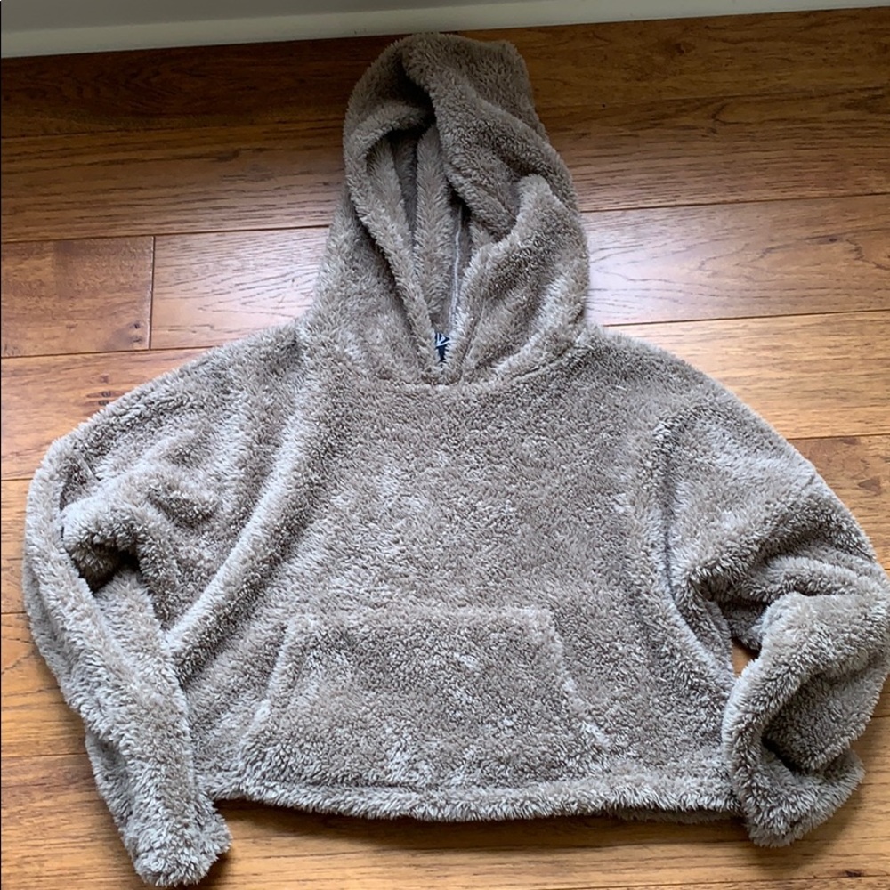 Windsor cropped fluffy hoodie